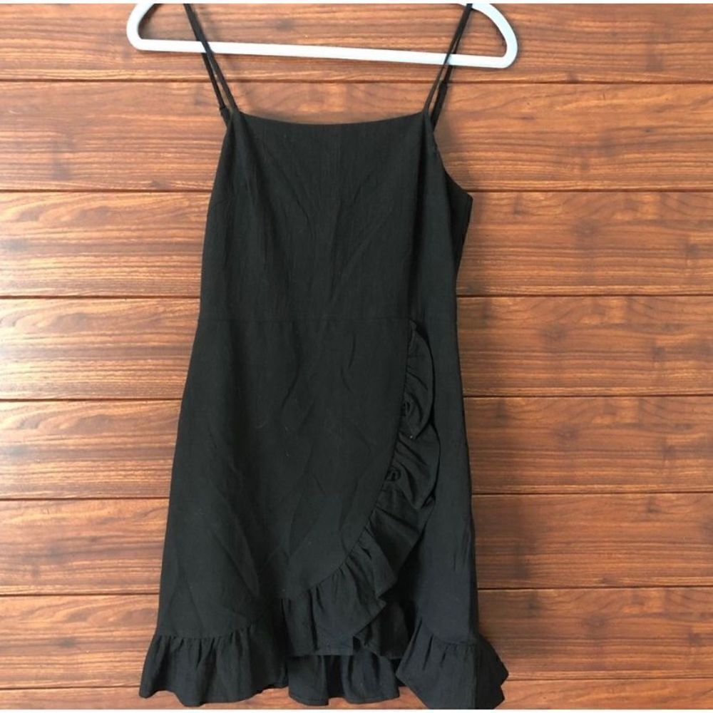 ‎ASOS Wild Honey Black Ruffle Mini Dress | S